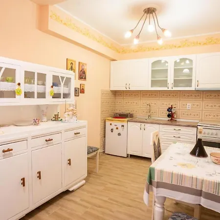 Kod Ognjene Milke-apartmani Apartment *